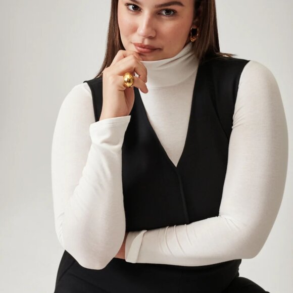 SPANX Black Sleeveless Jumpsuit - Picture 5 of 6